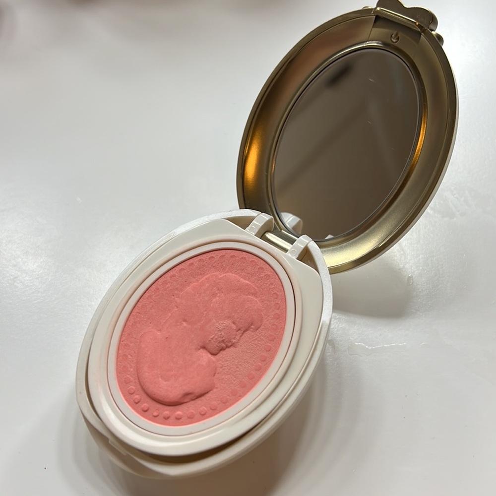Laduree cheek blush - coral/peach